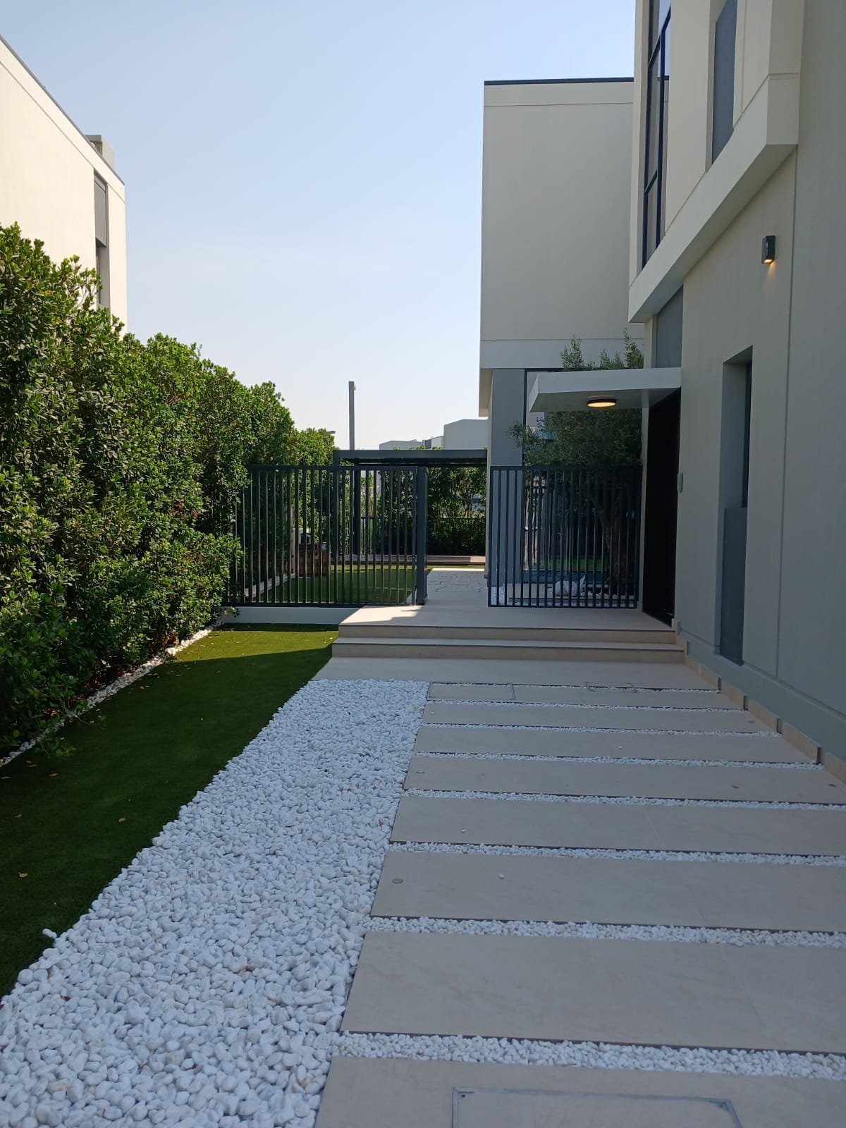 Pool Contractors Dubai